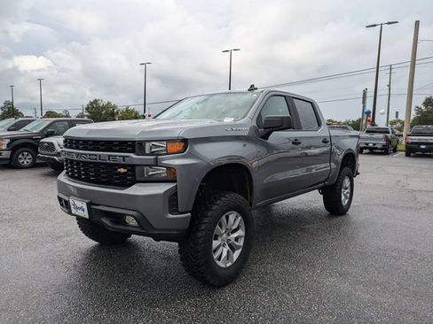 Used 2021 Chevrolet Silverado 1500 Custom AWD/4WD image 8