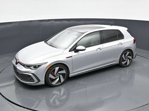 Used 2023 Volkswagen GTI SE FWD image 31