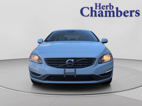 Used 2018 Volvo S60 T5 Inscription AWD/4WD image 2
