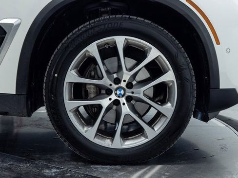 Certified 2024 BMW X5 xDrive40i image 27