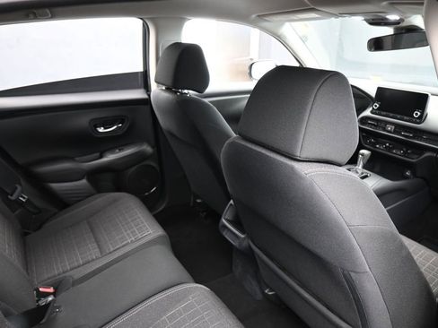 Used 2025 Honda HR-V LX image 42