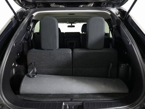 Used 2024 Mitsubishi Outlander ES image 13