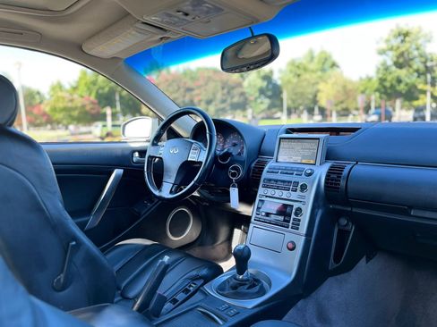 Used 2004 INFINITI G35 Coupe w/ Premium Pkg RWD image 18