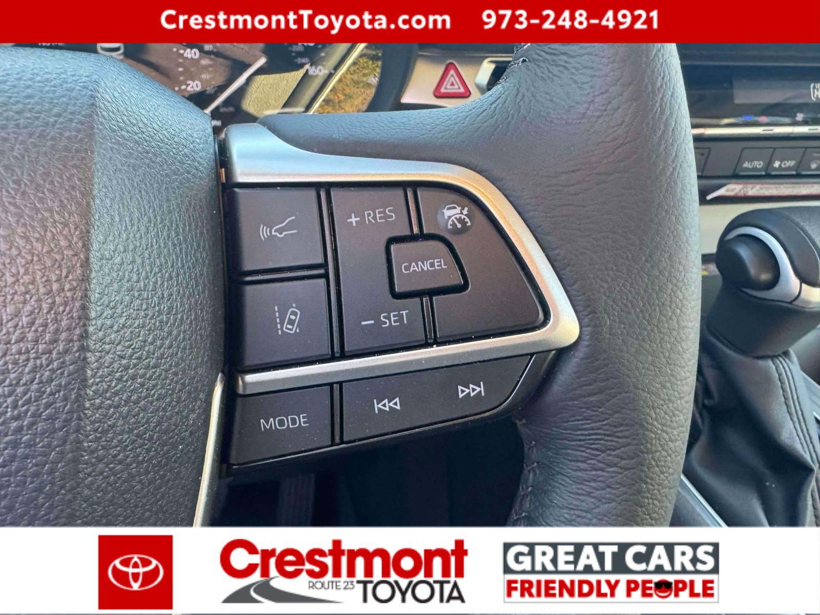 Used 2026 Toyota Sienna XLE AWD/4WD image 22
