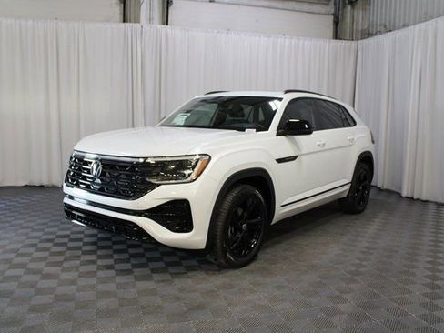 New 2026 Volkswagen Atlas Cross Sport SEL R-Line image 27