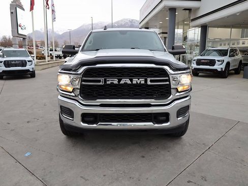 Used 2019 RAM 2500 Tradesman AWD/4WD image 9