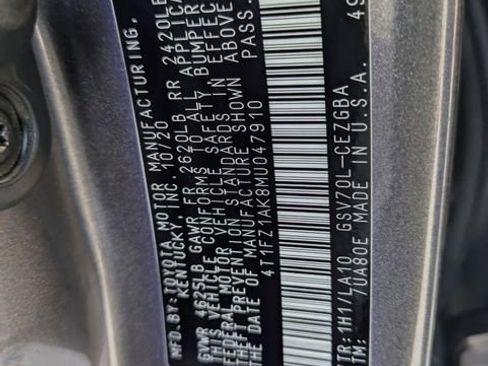 Used 2021 Toyota Camry XLE image 37