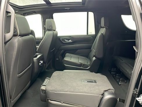 Certified 2023 GMC Yukon XL SLT w/ SLT Premium Package image 29