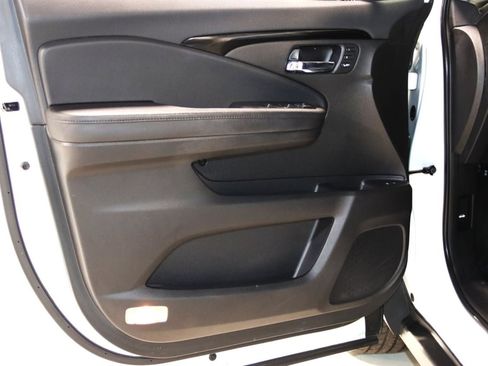 Used 2022 Honda Pilot Elite image 31