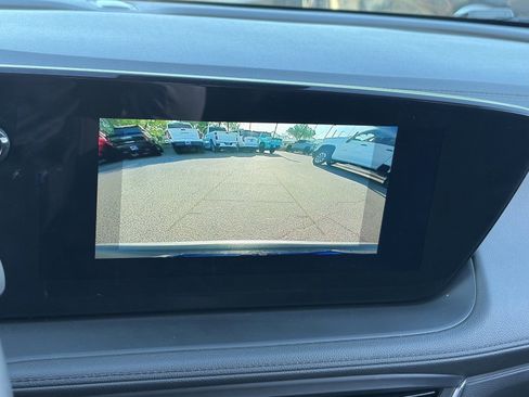 Certified 2025 Buick Encore GX Preferred w/ Comfort Package FWD image 28