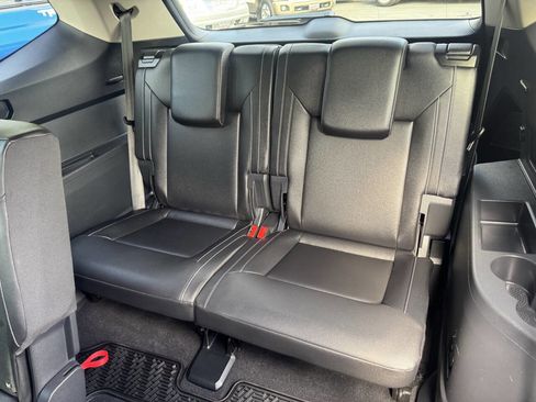 Used 2021 Volkswagen Atlas SE image 11