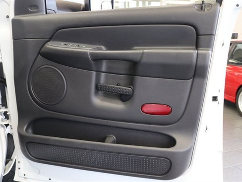 Used 2005 Dodge Ram 2500 Truck SLT AWD/4WD image 69