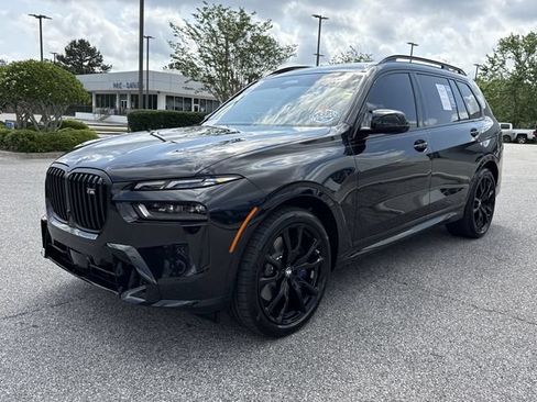 Used 2025 BMW X7 M60i AWD/4WD image 7