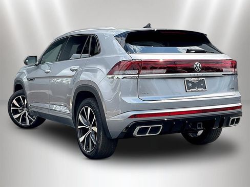 Used 2025 Volkswagen Atlas Cross Sport SEL Premium R-Line AWD/4WD image 4