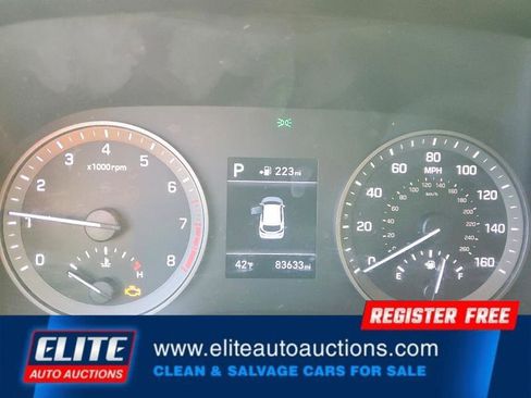 Used 2020 Hyundai Tucson SE image 17