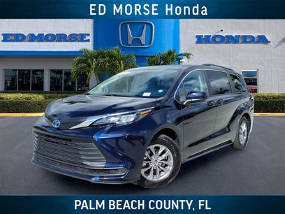 Used 2024 Toyota Sienna LE