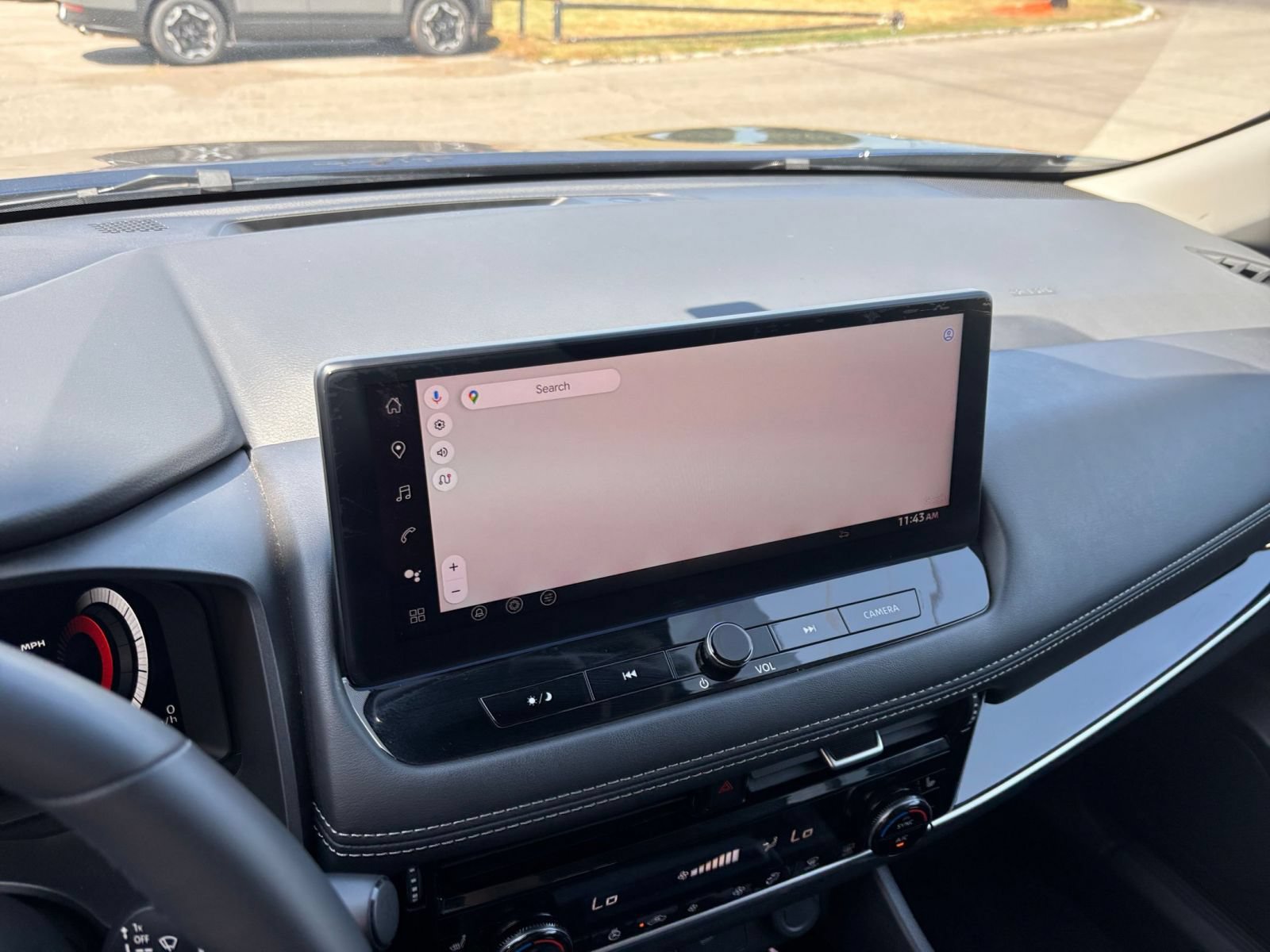 Used 2026 Nissan Rogue SL FWD image 19