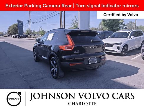 Used 2025 Volvo XC40 B5 Plus AWD/4WD image 7
