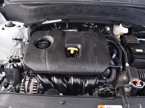 Certified 2025 Kia Seltos S image 29