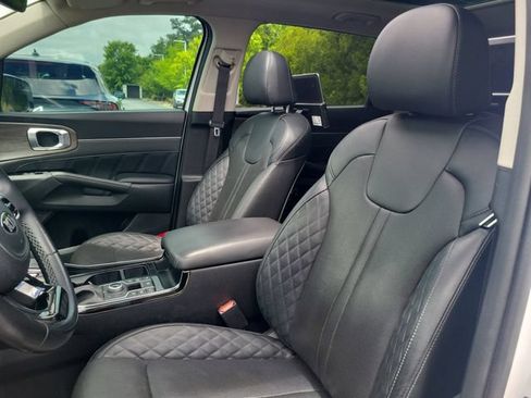Used 2021 Kia Sorento SX Prestige AWD/4WD image 16