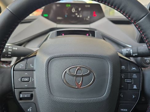Used 2023 Toyota Prius Prime FWD image 20