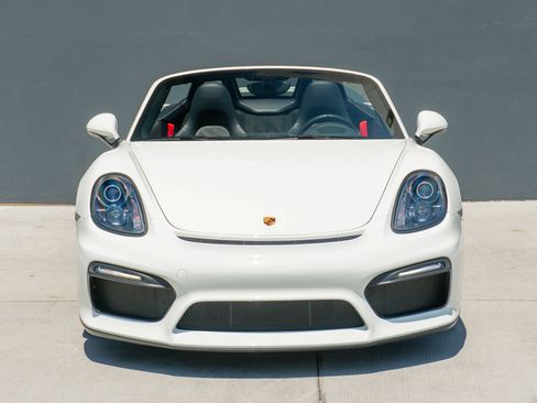 Used 2016 Porsche Boxster Spyder RWD image 5