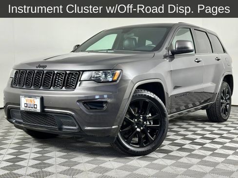 Used 2021 Jeep Grand Cherokee Laredo X AWD/4WD image 30