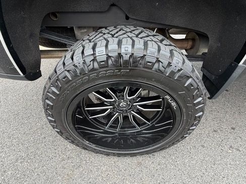 Used 2021 Chevrolet Silverado 1500 LT Trail Boss image 15