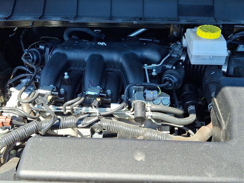 Used 2024 Nissan Pathfinder Rock Creek AWD/4WD image 29