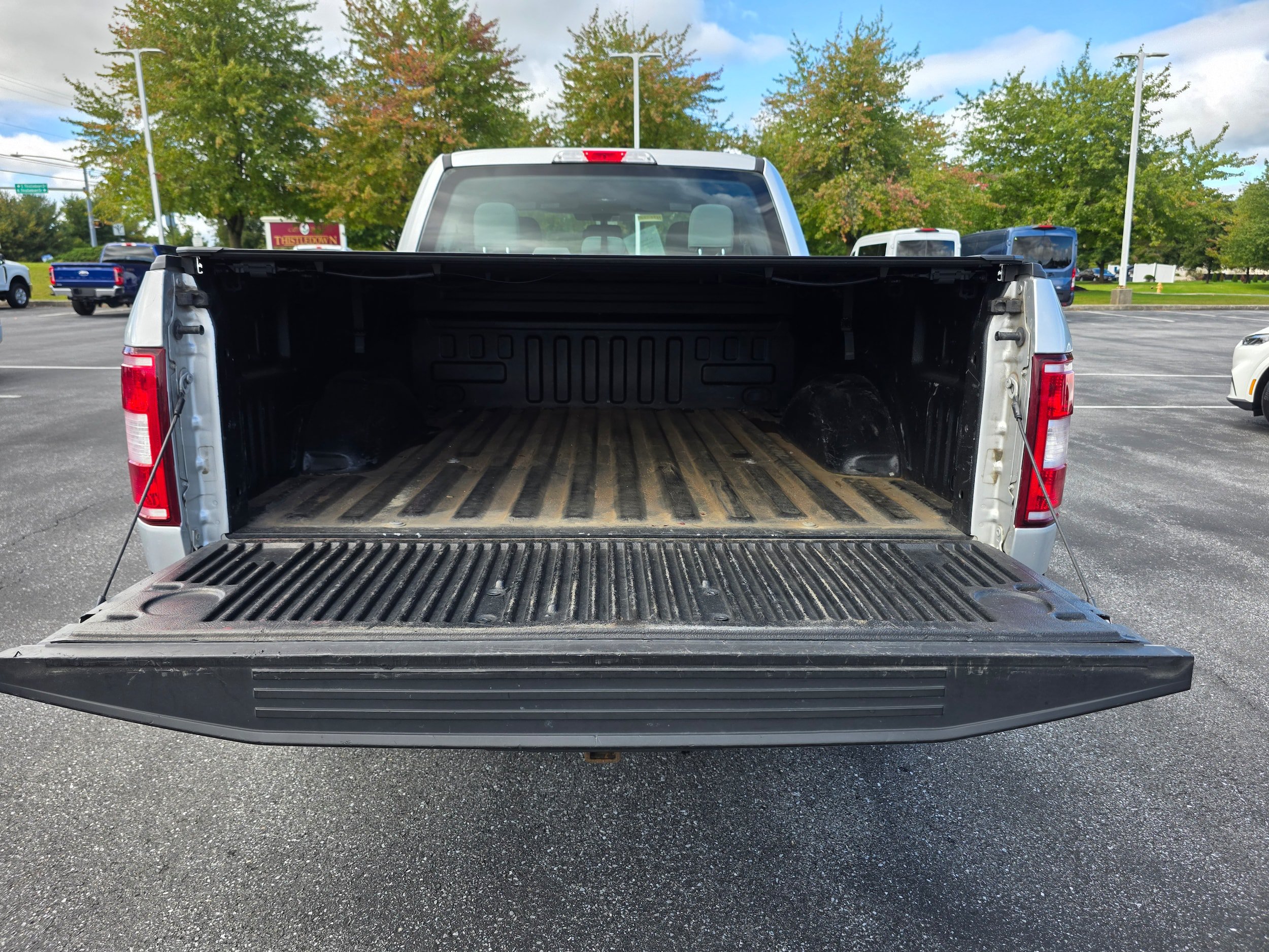 Used 2019 Ford F150 XL w/ Equipment Group 101A Mid AWD/4WD image 9
