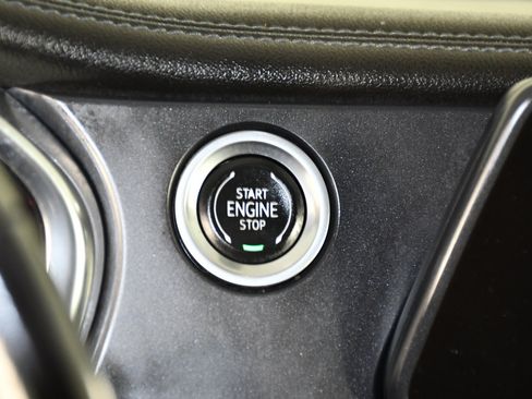 Used 2021 Chevrolet Blazer LT AWD/4WD image 24
