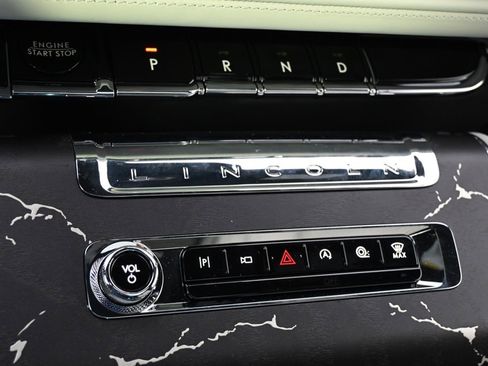 New 2026 Lincoln Aviator Black Label w/ Jet Appearance Package image 31