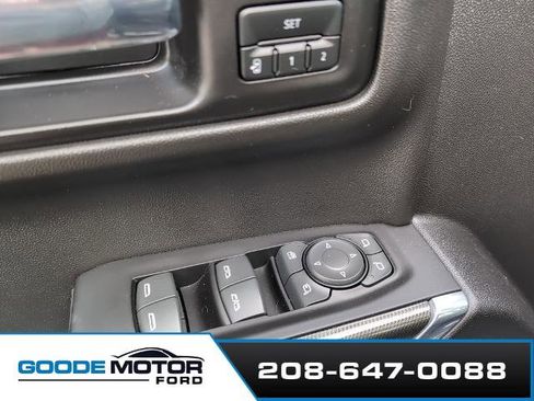 Used 2022 GMC Sierra 1500 AT4 w/ AT4 Preferred Package image 10