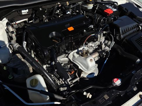 Certified 2022 Honda Civic LX image 26