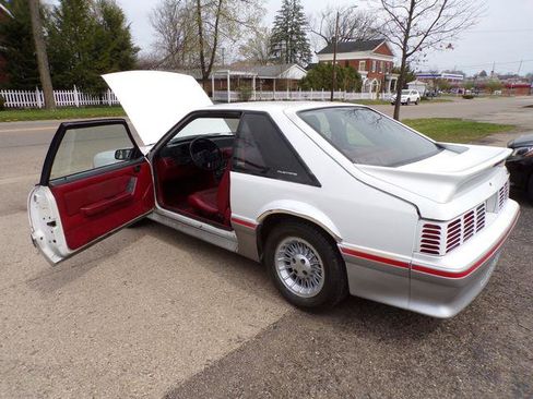 Used 1989 Ford Mustang GT image 16