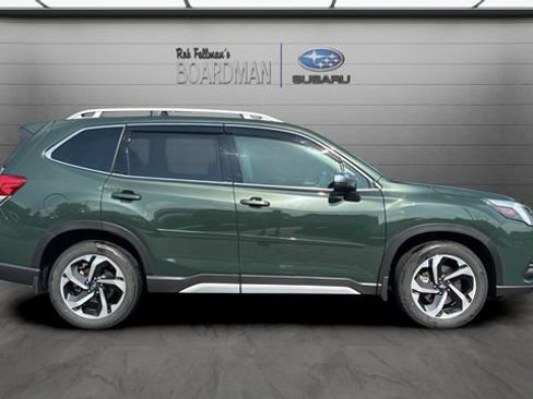 Used 2023 Subaru Forester Touring AWD/4WD image 3
