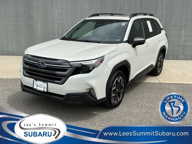 Certified 2025 Subaru Forester Premium AWD/4WD image 1