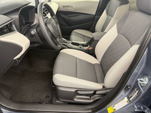 Used 2026 Toyota Corolla LE FWD image 17