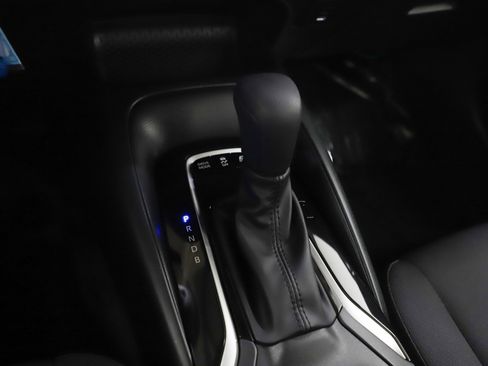 Used 2024 Toyota Corolla LE image 22