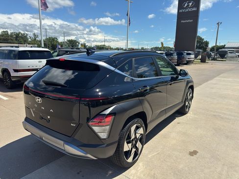 New 2026 Hyundai Kona Limited FWD image 5