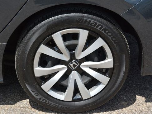 Used 2024 Honda Civic LX image 31