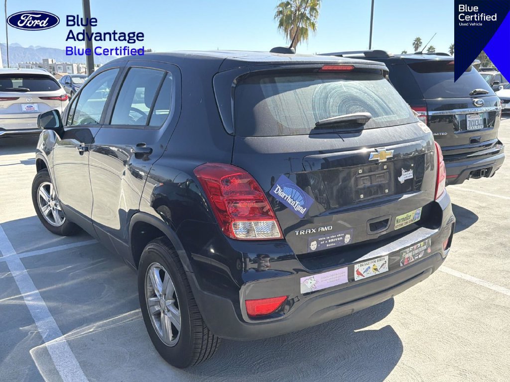 Used 2022 Chevrolet Trax LS AWD/4WD image 12