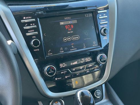 Certified 2024 Nissan Murano SV image 18