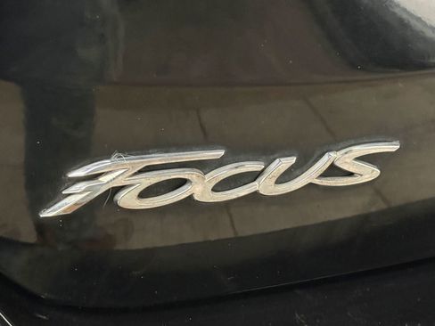 Used 2017 Ford Focus ST image 13