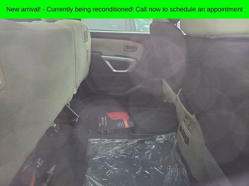 Used 2019 Nissan Titan SV w/ SV Convenience Package AWD/4WD image 8