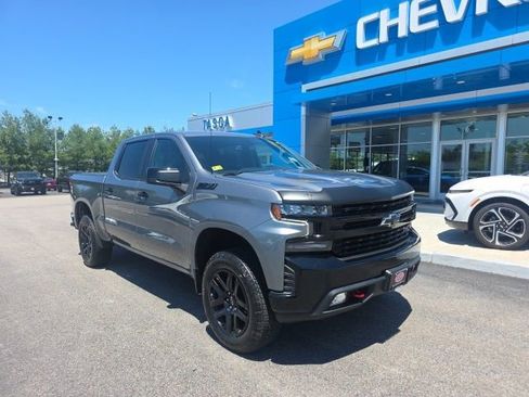 Used 2022 Chevrolet Silverado 1500 LT Trail Boss w/ Convenience Package II AWD/4WD image 1