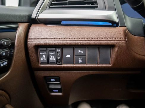 New 2026 Honda Odyssey Touring image 22