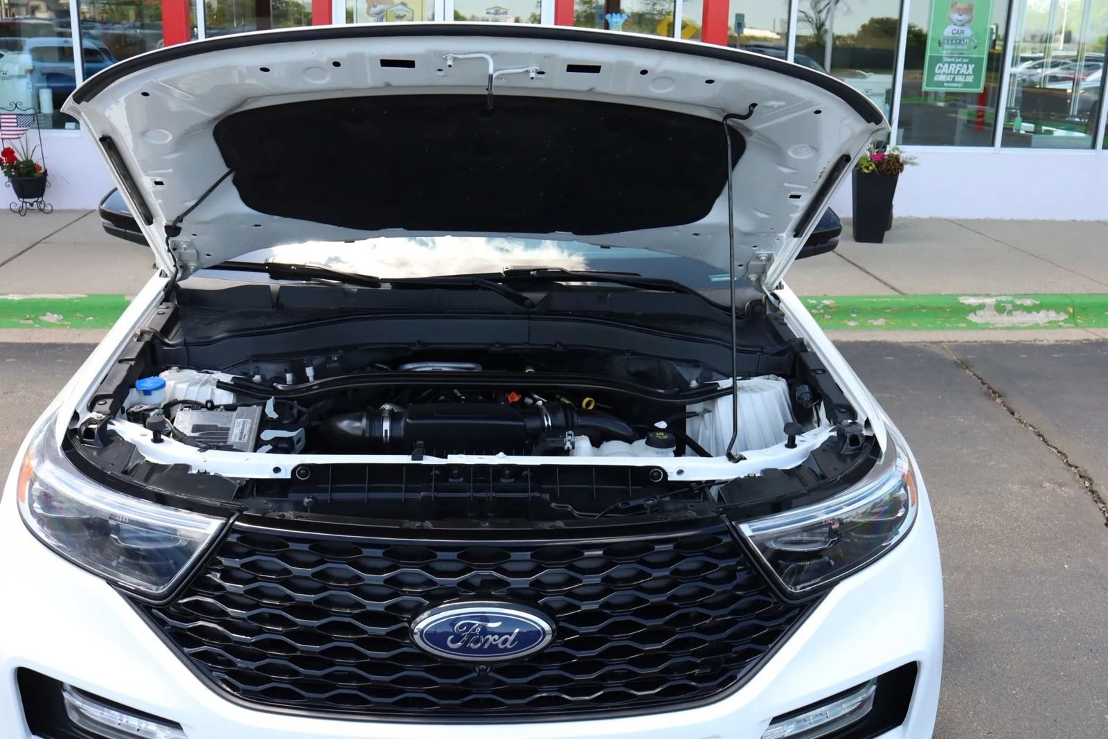 Used 2020 Ford Explorer Platinum w/ Premium Technology Package AWD/4WD image 57