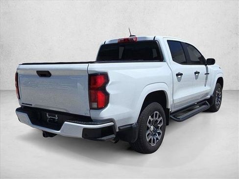 Used 2024 Chevrolet Colorado LT w/ LT Convenience Package III RWD image 5