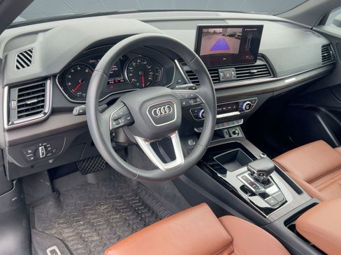 Certified 2023 Audi Q5 2.0T Premium w/ Convenience Package image 4